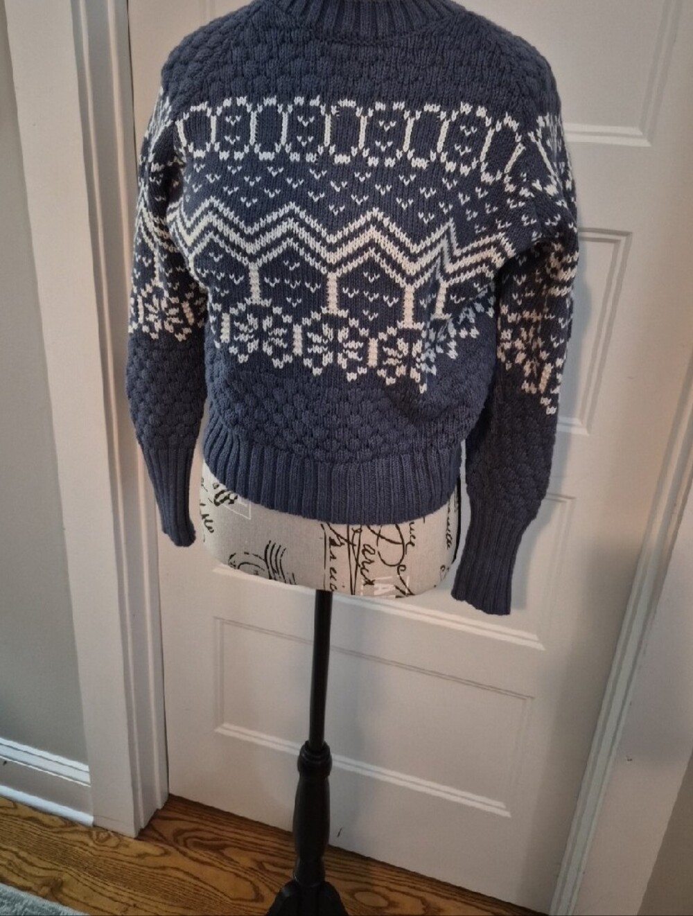 Alp N Rock Navy and White Cable Knit Crewneck Sweater